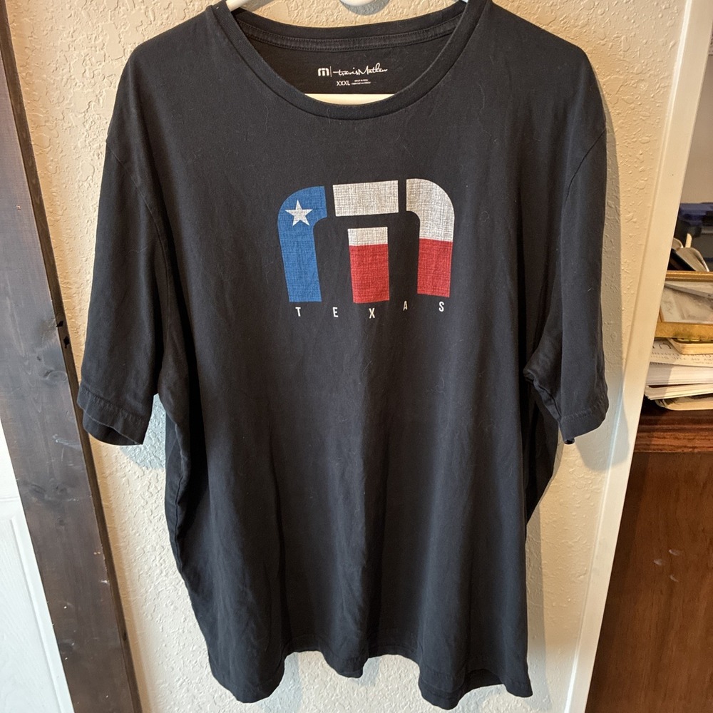 Travis Mathew Logo T Shirt Black Short Sleeve Crew Neck Mens Size XXXLG Texas